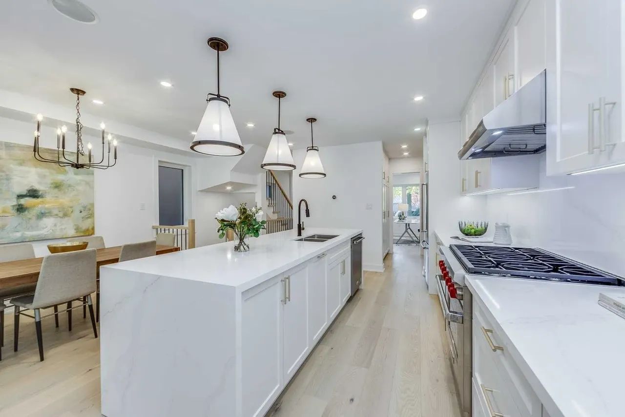 Kitchen island detail